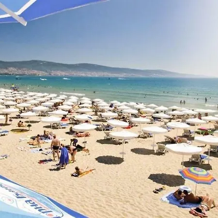 Lägenhetshotell Pasific Holiday Slăntjev Brjag