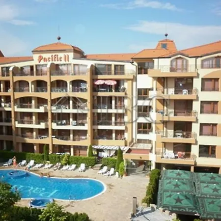Lägenhetshotell Pasific Holiday Slăntjev Brjag