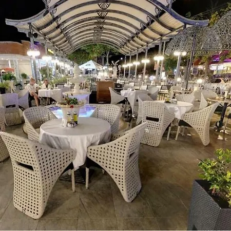 Lägenhetshotell Pasific Holiday Slăntjev Brjag