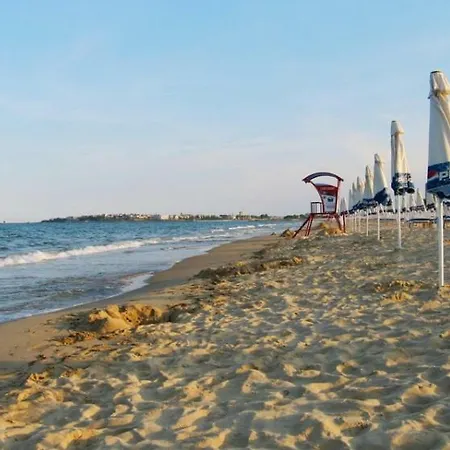 Pasific Holiday Slăntjev Brjag